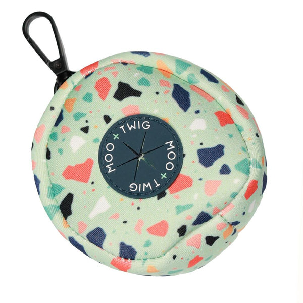 Moo+Twig Dog Poop Bag Pouch (Wild Walkies)