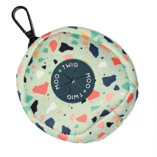 Moo+Twig Dog Poop Bag Pouch (Wild Walkies)
