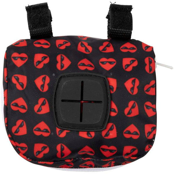 15% OFF: FuzzYard Poop Dispenser Bag (Heartbreaker)